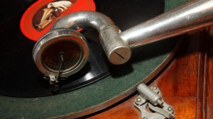 BLSaveOurSoundsgramophone